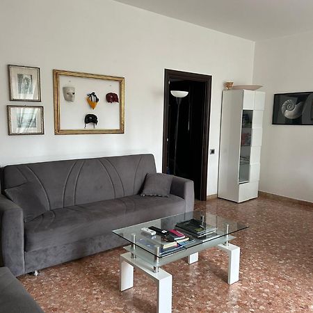 شقة A Casa Di Dario البندقية المظهر الخارجي الصورة