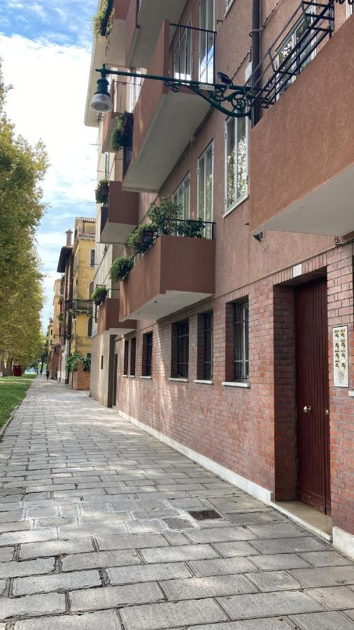 شقة A Casa Di Dario البندقية المظهر الخارجي الصورة